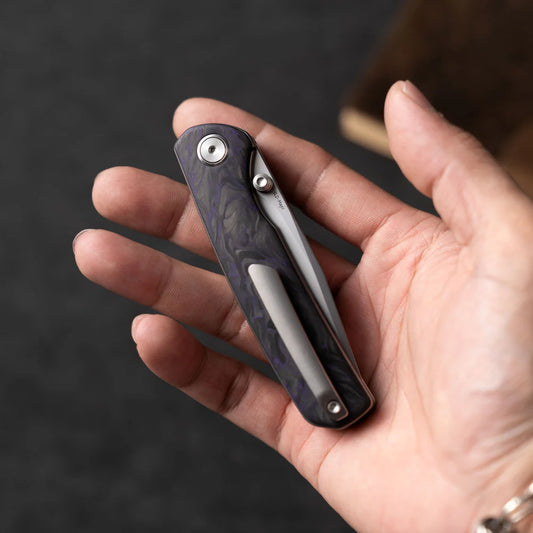Olitans Gecko M070 - 3.07" SLD-Magic Blade, Purple Carbon Fibre Handle