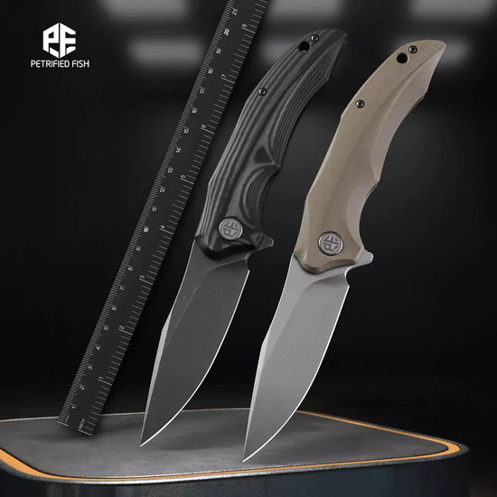 Petrified Fish Hairtail PFP10CGAW - 3.54" K110 Grey Stonewashed Blade, Carbon Fibre Handle