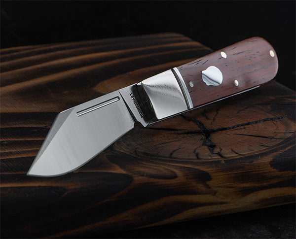 Traditional Pocket Knives