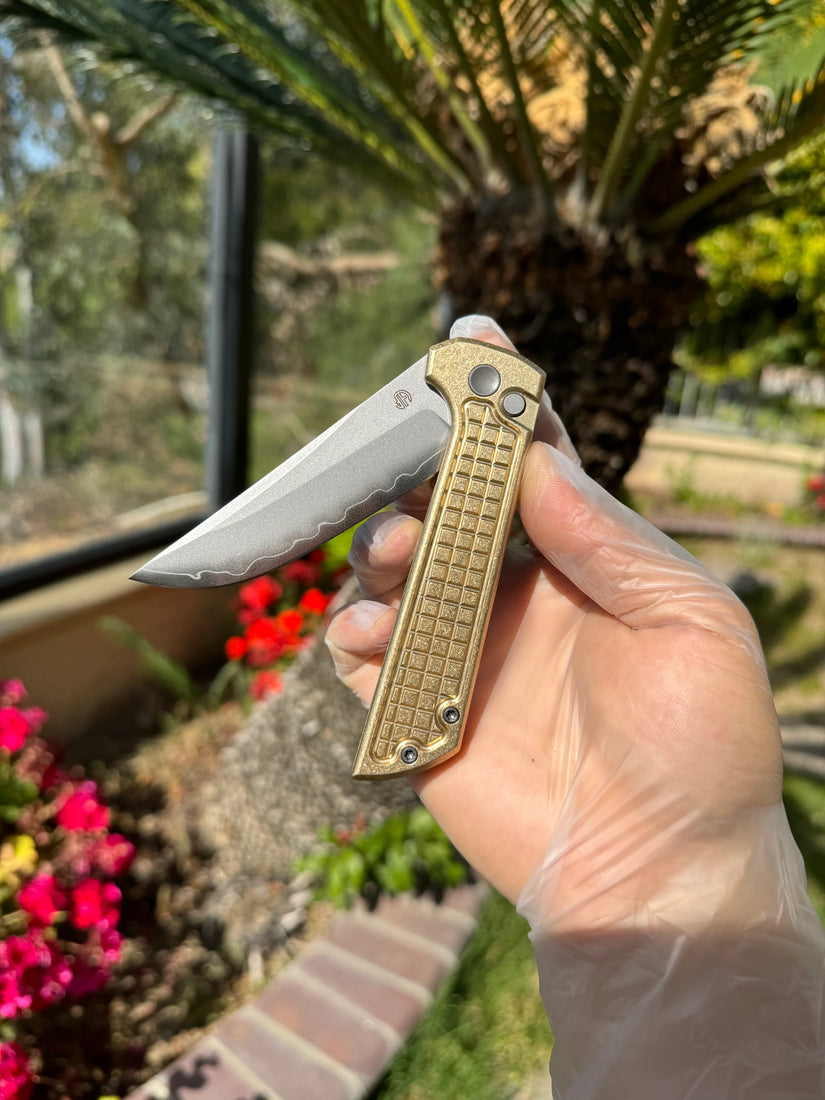 North Mountain Blade Chop 2 Bronze - 3.4" SLD-Magic Steel San Mai Tanto Blade, Bronze Frag Handle