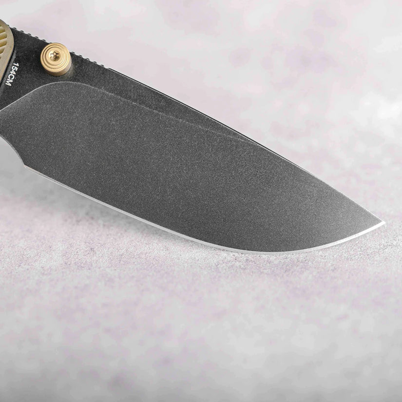 Vosteed Marten A1607 - 2.98" 154CM Black Stonewash Blade, Amber PEI Handle