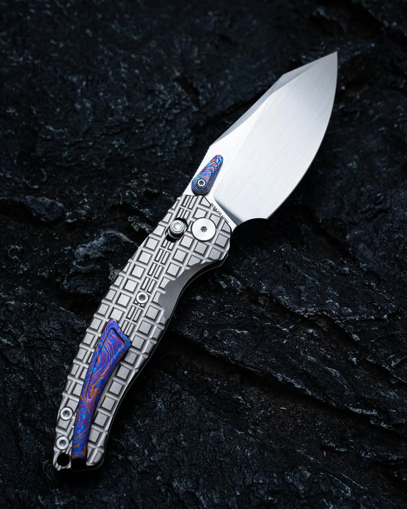 Olitans T052-LS - 3.54" M390 Blade, Titanium Handle & Timascus