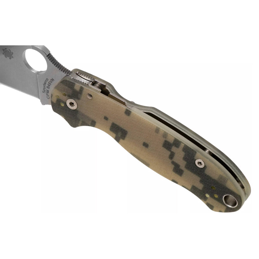 Spyderco Para 3 C223GPCMO - 2.95" S45VN Satin Blade, Digital Camo G-10 Handles