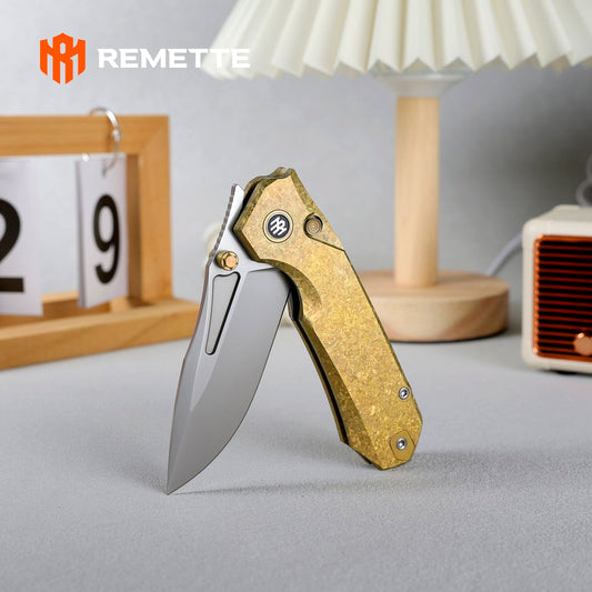 Remette RT-Rhino - 3.07" M390 Blade, Gold Crystallised Titanium Handle