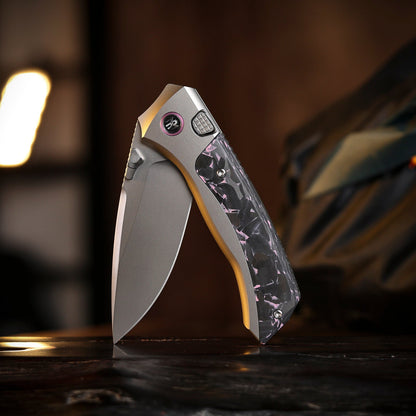 Remette RT-Steed - 3.07" M390 Blade, Pink Carbon Fibre and Titanium Handle