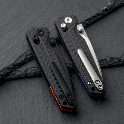 Olitans C045-S - 2.6" M390 Satin Blade, Carbon Fibre Handle