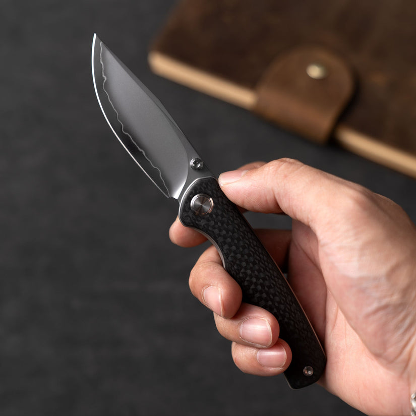 Olitans Gecko M070 - 3.07" SLD-Magic Blade, 3K Carbon Fibre Handle