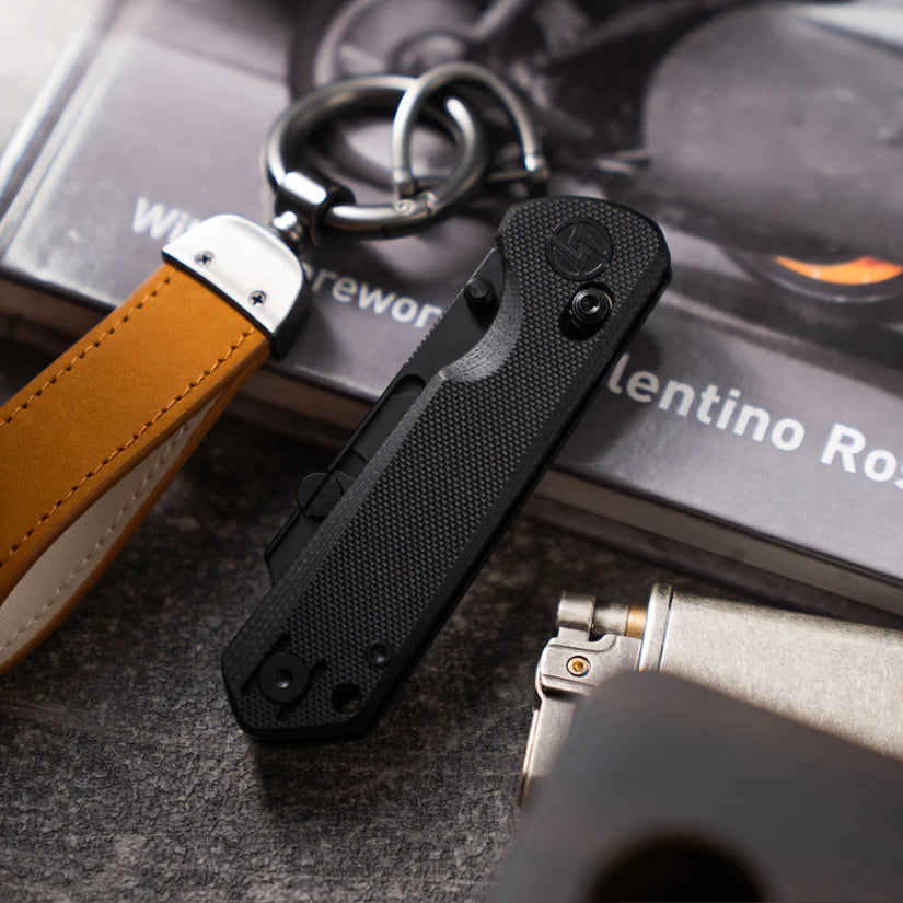 Olitans Adélie Penguin G076 - 2.68" Black Utility Blade, Black G10 Handle