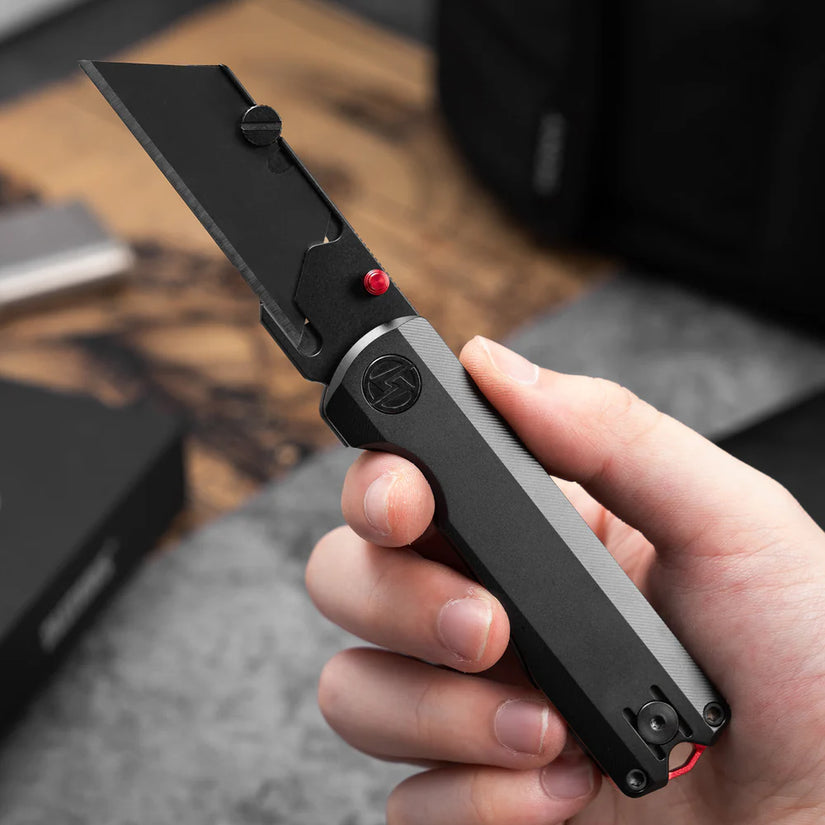 Olitans Ti Nova T078 - 2.68" Black Utility Blade, Black Titanium Handle