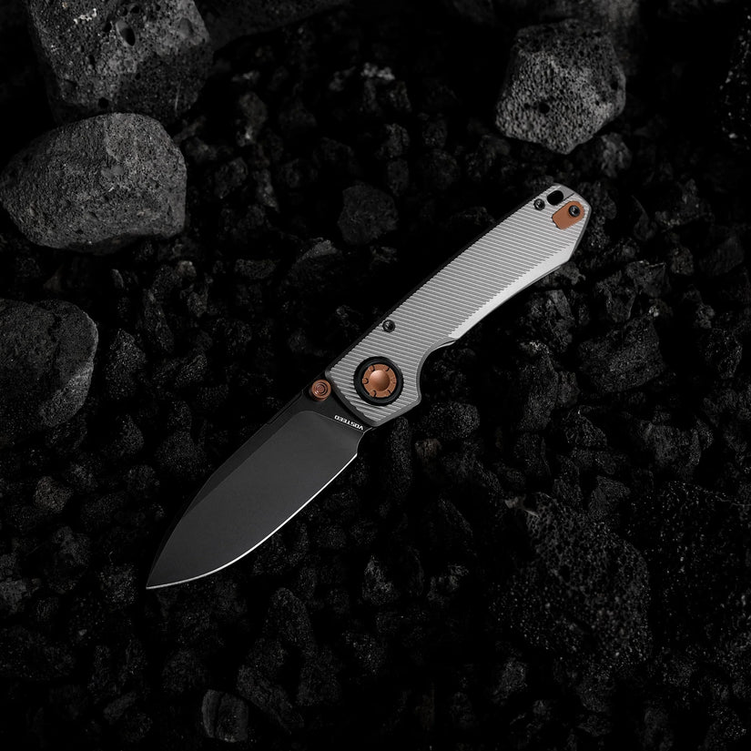 Vosteed Raccoon V Vanchor Lock A4004 - 3.22" M390 Black Stonewash Blade, Titanium Handle