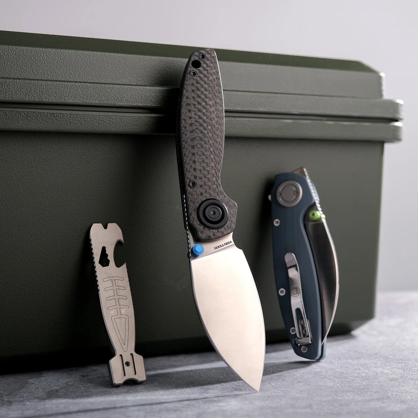 Vosteed Shilin Cutter A2810 - 2.9" Elmax Satin Blade, Carbon Fibre Handle