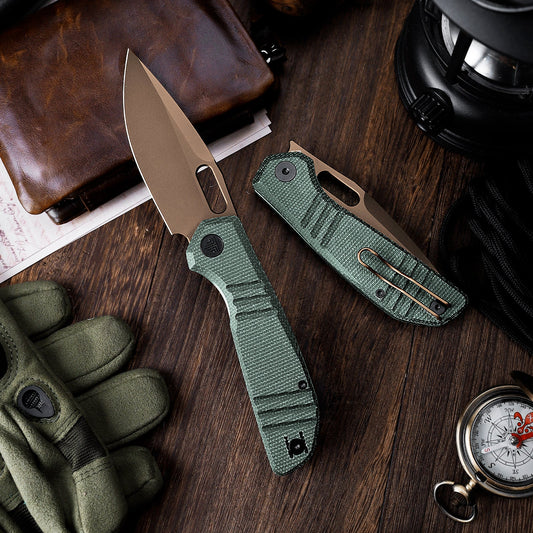 Trivisa Gecko-GM - 3.4" 14C28N Rose Gold Blade, Green Micarta