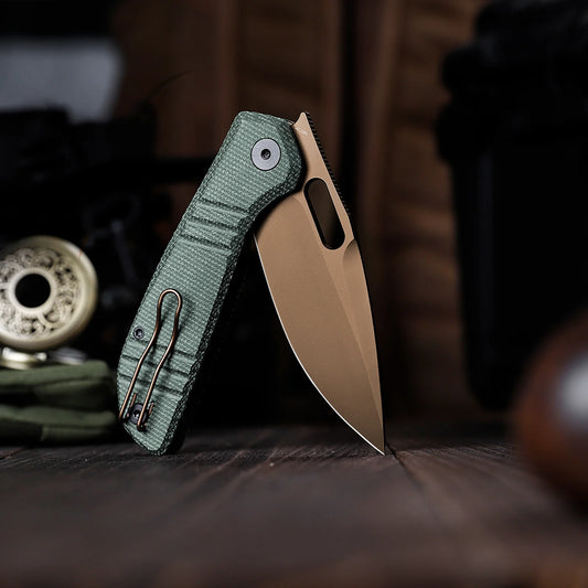 Trivisa Gecko-GM - 3.4" 14C28N Rose Gold Blade, Green Micarta